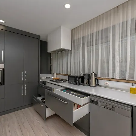 Gurcuoglu Homes Appartamento