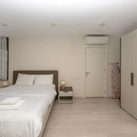 Gurcuoglu Homes