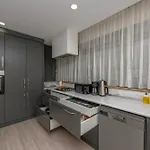 Gurcuoglu Homes Apartment
