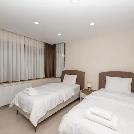 아파트 Gurcuoglu Homes
