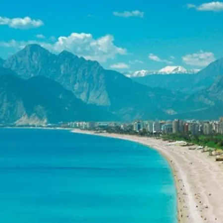 Gurcuoglu Homes Apartament