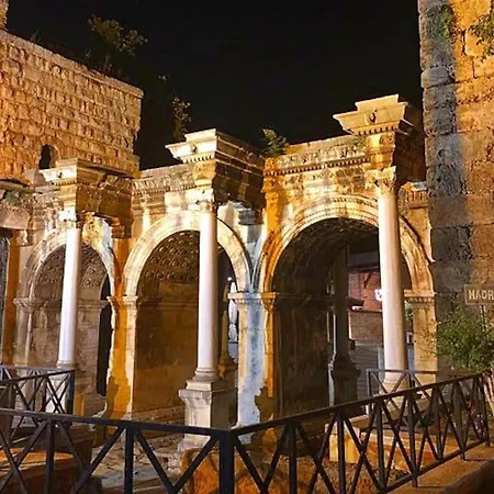 Gurcuoglu Homes Lägenhet Antalya