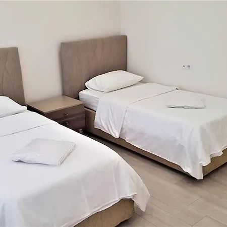 Lägenhet Gurcuoglu Homes