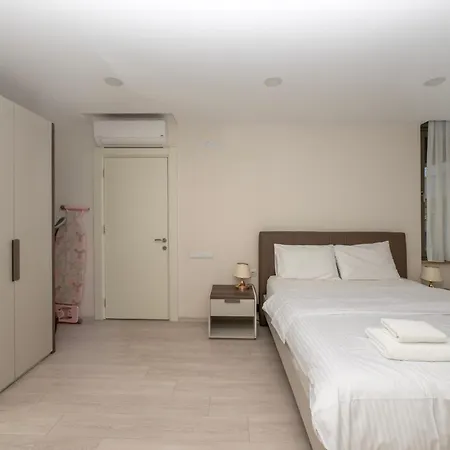 Gurcuoglu Homes Lejlighed Antalya