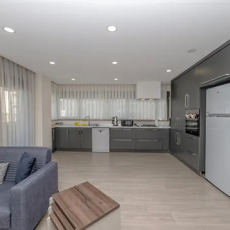 Gurcuoglu Homes Lejlighed