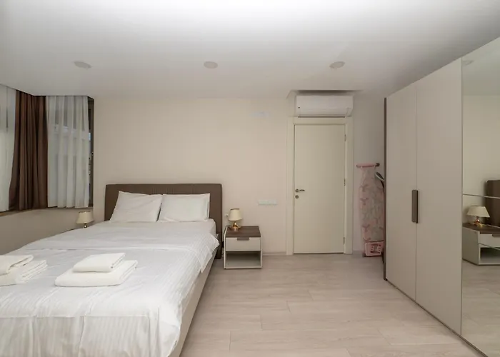 Gurcuoglu Homes
