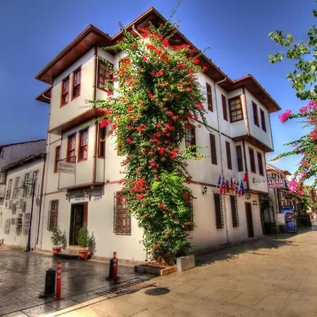 Gurcuoglu Homes Apartamento Antália