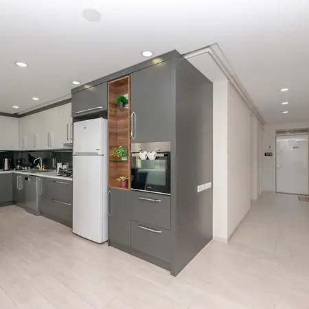 Gurcuoglu Homes 安塔利亚