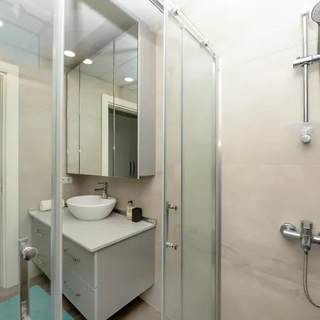 Gurcuoglu Homes 安塔利亚