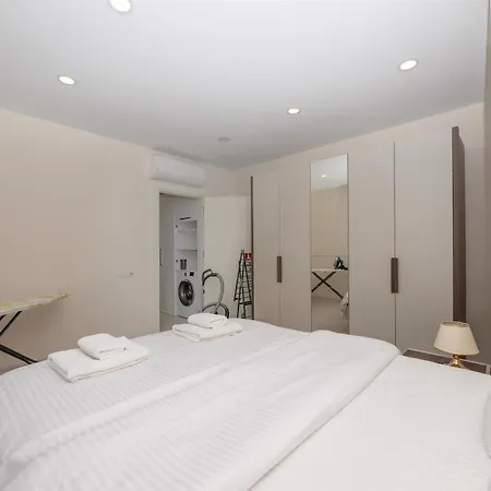 Gurcuoglu Homes 安塔利亚
