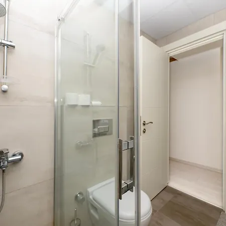Gurcuoglu Homes * 安塔利亚