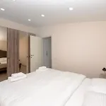 Gurcuoglu Homes Apartamento Antália