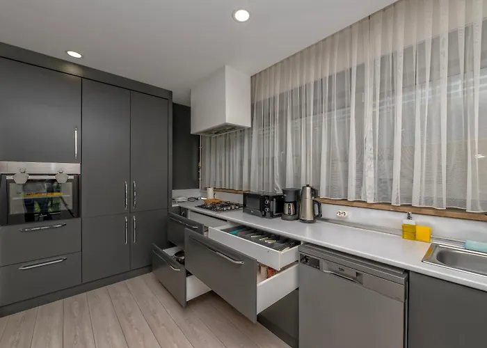 Gurcuoglu Homes Διαμέρισμα